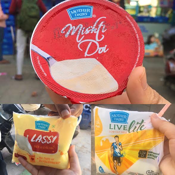 インド のカラフルなドレスインド,